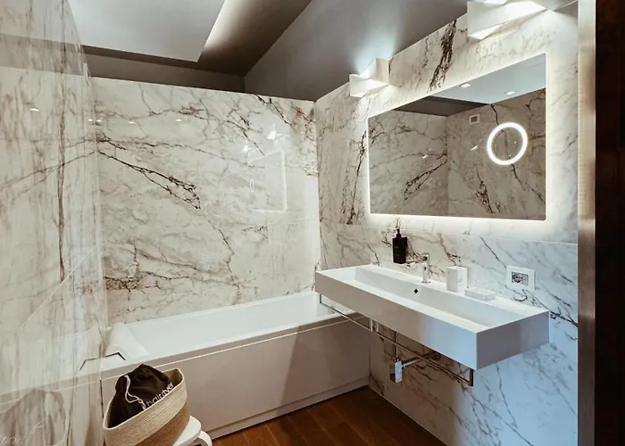 Konukevi Residenza Imperiale - Trevi 4*