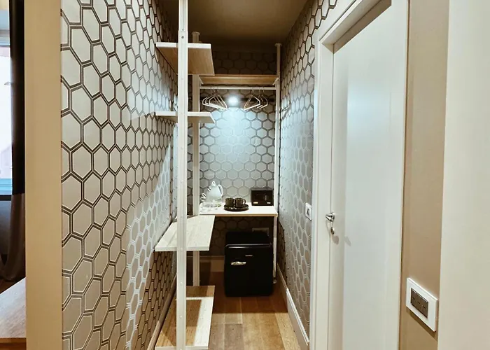 Konukevi Residenza Imperiale - Trevi 4*