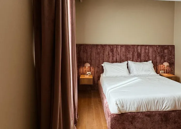 Konukevi Residenza Imperiale - Trevi 4*