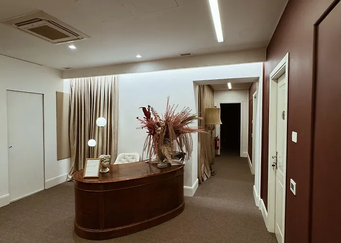 Residenza Imperiale - Trevi 4*