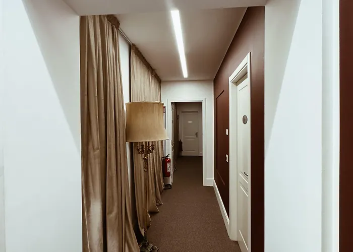 Residenza Imperiale - Trevi 4* Roma